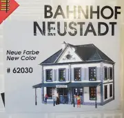 PIKO 62030 G Neustadt Train Station Kit NOS 100% Donation Denver Penzance & More