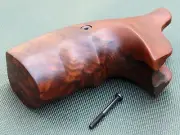 Smith & Wesson Revolver Grip for K/L Round Frame.