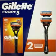 Gillette Fusion5 Razor Men 5 Blade Manual Razor ,1 Handle and 2 Blade Refills
