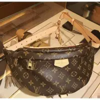 在飛比找Yahoo!奇摩拍賣優惠-LV M43644 Bumbag Monogram 帆布 腰