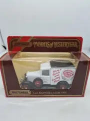 Matchbox Models of Yesteryear Y-22 1930 Model 'A' Ford Van Cherry Blossom New