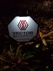 VECTOR SECURITY Yard Sign + 4 Door/Window Decals + Clip On Solar Light **NEW**