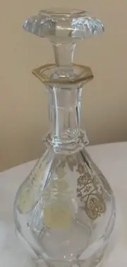 Baccarat Crystal Harcourt EMPIRE Gold Cordial Decanter & Stopper, 8 3/8" Tall