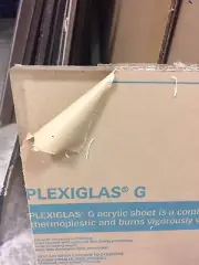 1” thick 20" x 30" Acrylic sheet, plexiglass scrap