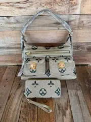 Designer inspired Green tone embroidered Purse & matching wristlet/ cross / NWT!