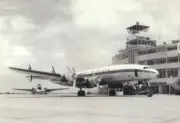 Aer Lingus / Aerlinte Eireann Lockheed L-1049 Constellation @ Dublin - postcard