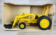 ERTL Massey Ferguson Industrial Tractor with Endloader 1/16 Scale Tractor in Box
