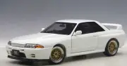 Autoart 1/18 Skyline Gt-R R32 V-Spec Ii Tuned Version White