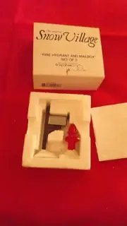 Department 56 Original Snow Village Fire Hydrant and US Mail Box Mint in Box