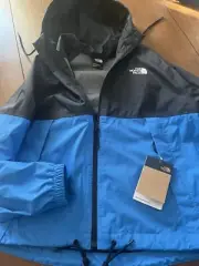 North Face Woman’s Antora Rain Hoodie Sz M