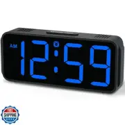 Peakeep Small Digital Alarm Clock Plug in for Bedrooms Bedside, Tiny Electric