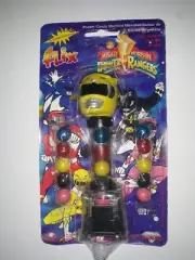 1994 Mighty Morphin POWER RANGERS 'Flix' YELLOW RANGER Candy Dispensing Machine
