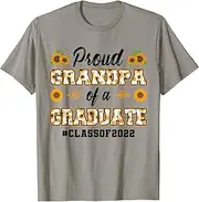 [keoStore] Mens Proud Grandpa of a Graduate Class of 2022 Senior ds192 T-Shirt