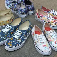 在飛比找Yahoo!奇摩拍賣優惠-【聰哥運動館】vans disney 唐老鴨 女鞋帆布鞋夏季