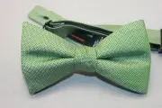 Ben Sherman Men's Green Textured Solid Bow Tie
