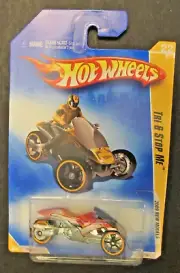 Hot Wheels 2009 New Models Tri & Stop Me N4025 Red 3-Wheeler Motorcycle NIP