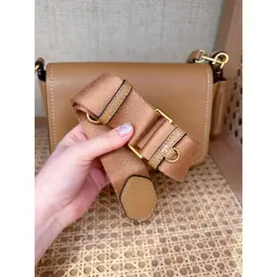 【現貨】美國代購 🇺🇸 Tory Burch TB 新品 Thea Flap 皮革 流蘇 郵差包 側背包 斜背包