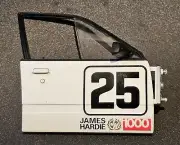 1:18 CLASSIC CARLECTABLES HOLDEN COMMODORE VK BATHURST DRIVERS DOOR ONLY