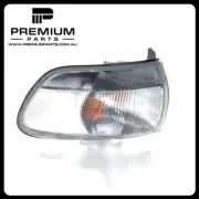 Front Park / Indicator Lamp Right Side Genuine Suits Toyota Tarago TCR10R/TCR11R