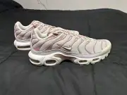 Nike tn size 10