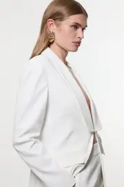 Exaggerated Gild Stud Earrings