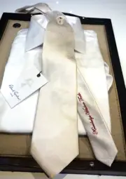 Robert Graham Silk Tie Necktie Solid White Spiral Jacquard Geometric