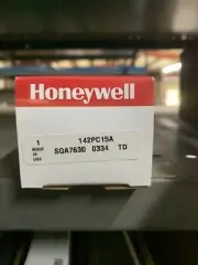 142PC15A MICRO SWITCH