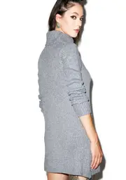 [Glamorous] Cut Loose Turtleneck Dress