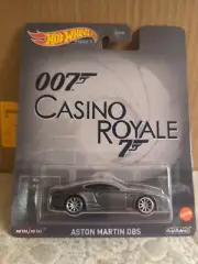 Hot Wheels Premium 007 Casino Royale Aston Martin DBS Real Riders Gray