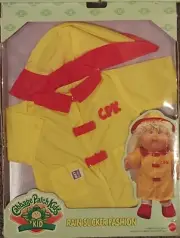 Cabbage Patch KIDS DOLL Vintage Fashion- RAIN SLICKER OUTFIT Original Packaging