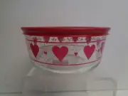 Pyrex Smitten 4-Cup Storage Bowl with Plastic Cover Pink Hearts Valentine New
