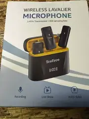 Brand New, New In Box - TeoTeeo Wireless Lavalier Microphone Vlog - iPhone Only