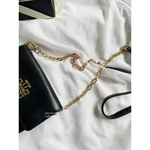 現貨🤖Tory Burch Britten chain WOC 斜背包 大鏤空Logo