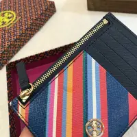 在飛比找Yahoo!奇摩拍賣優惠-【熱賣精選】Tory Burch 小名片夾 零錢包 簡單實用