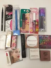 Mixed lot of 14 make up lip,eye,blush,nail