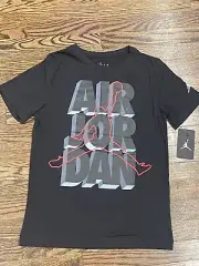 ✅ $28 Michael Air Jordan Nike Jumpman Boys Large (12/13) Black Graphic Shirt