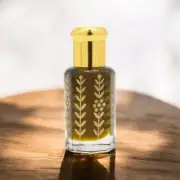 Attar oil Perfume Unisex, Rena 12ml AAA Quality Attar Perfume alcohol free Musk