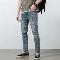 在飛比找momo購物網優惠-【韓式作風】韓國製潮流潑漆刷色抓破牛仔長褲