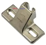 BLUM COMPACT 33 110 MOUNTING PLATE 1/2 OL 130.1100.23