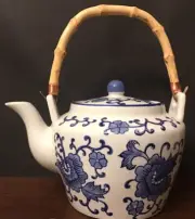 Vintage Yokohama blue white teapot strainer infuser 6 1/4" h. bamboo Excellent
