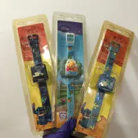 在飛比找蝦皮購物優惠-2010 迪士尼 史迪奇 維尼 電子錶 手錶 手環 裝飾