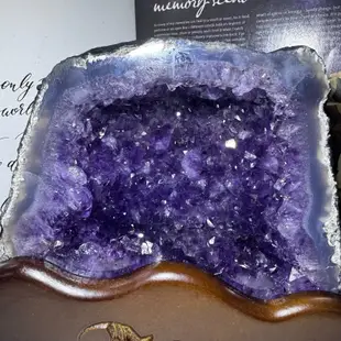 頂級巴西 紫水晶洞ESPa++✨4.24kg❤️共生瑪瑙邊 鈦晶 口方有洞深 土型紫水晶洞 招財招貴人 自用送禮 收藏