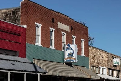 sign recalling days gramophone Hardy, town whose downtown main historic photo