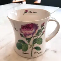 在飛比找蝦皮購物優惠-CHULKIART 韓國 玫瑰 陶瓷 杯子 馬克杯