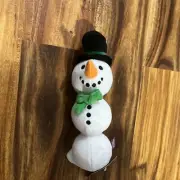 Multipet Holiday Snowman with snowballs
