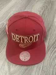 Detroit Red Wings Mitchell & Ness SnapBack Adjustable Hat Red Color