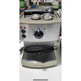 伊萊克斯EES200半自動義式咖啡機+美式咖啡機（可議）