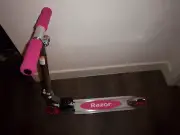 NOS PINK RAZOR A KICK SCOOTER - NIB