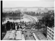 Large Crowd On The Causeway Across Westlake Park In Los Angeles Ca - Old Photo