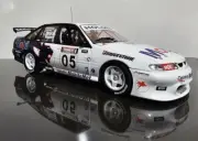 1:18 Holden VR Commodore 1995 Bathurst Brock Mezera 05 HRT